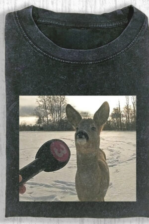 Funny Roe Deer T-Shirt Playful Wildlife Graphic Tee For Nature Enthusiasts